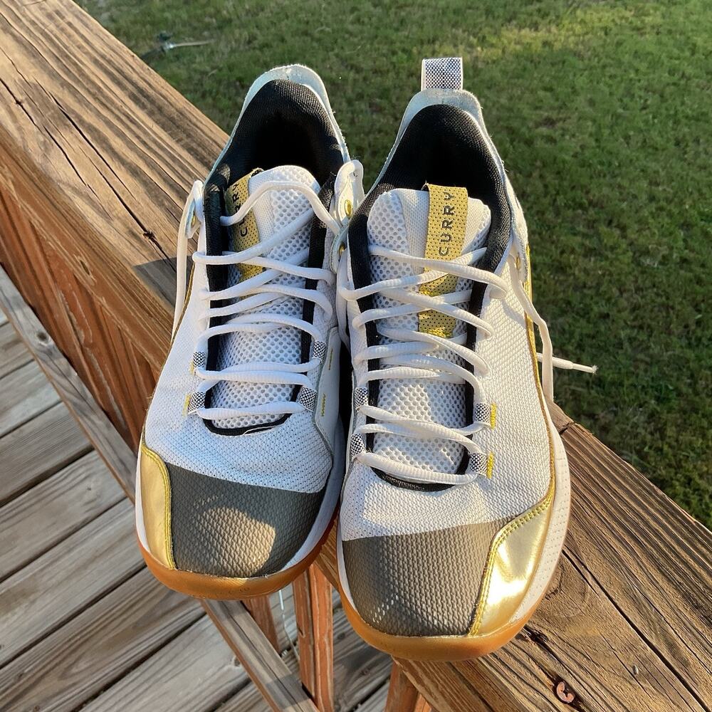 Under‎ Armour Steph Curry 3Z5 NM Men Basketball Shoes Sz 8.5 White Metallic Gold